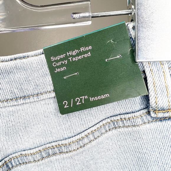 WILD FABLE Super High-Rise Curvy Tapered Denim Jean Distressed Womens Size 2 NWT - Picture 8 of 11